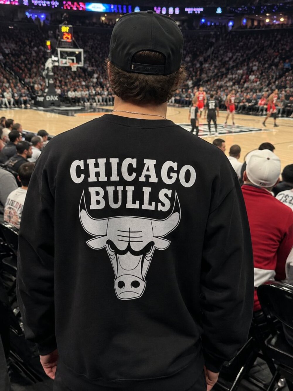 Mens NBA Chicago Bulls Sweatshirt - Large